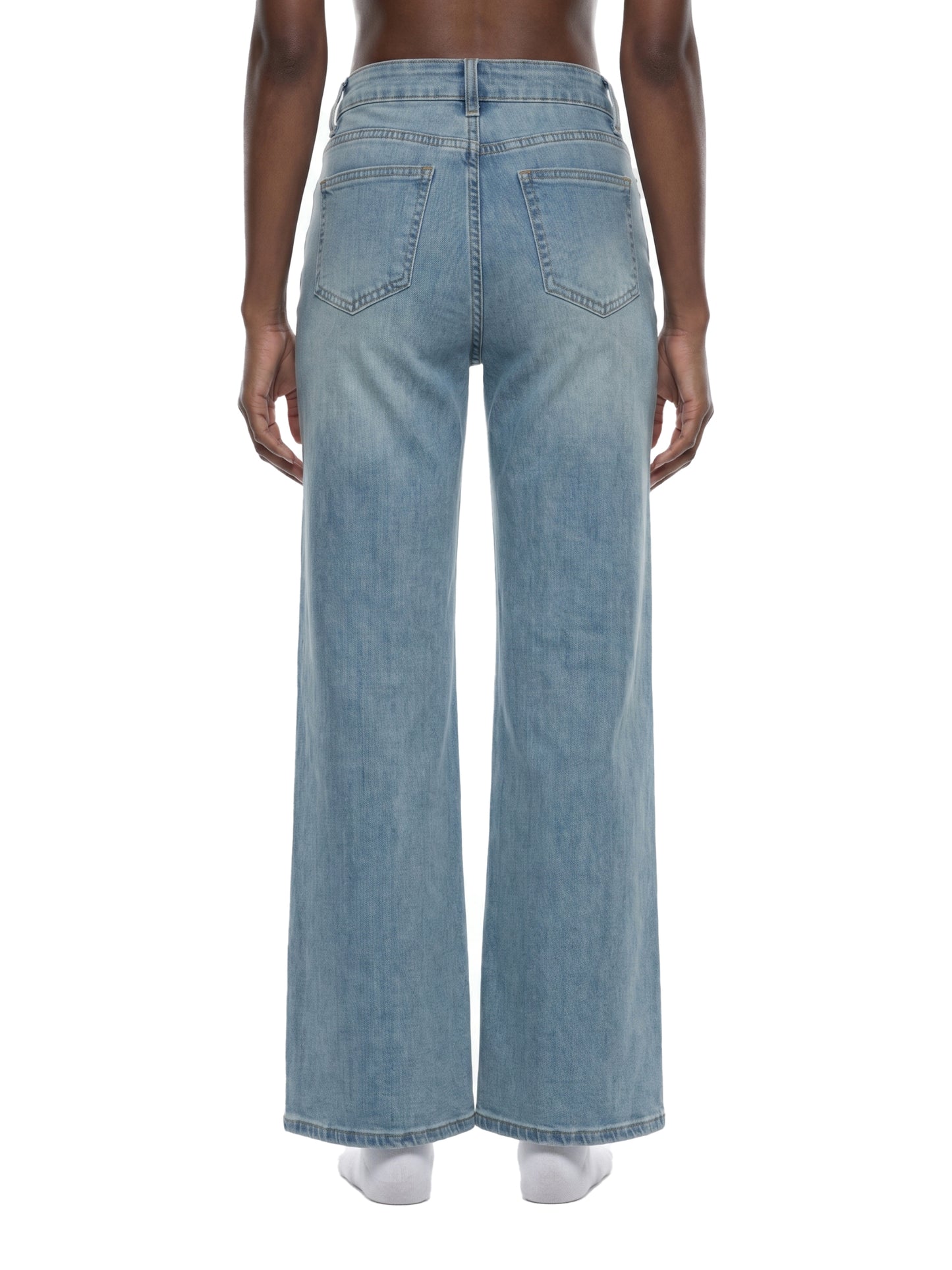 Concentrate Streetwear - Women's Vintage Wash Flared Leg Jeans